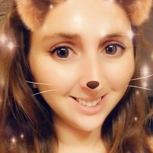 Meet your Posher, Suzanne